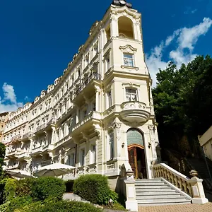 Hotel Anglicky Dvur